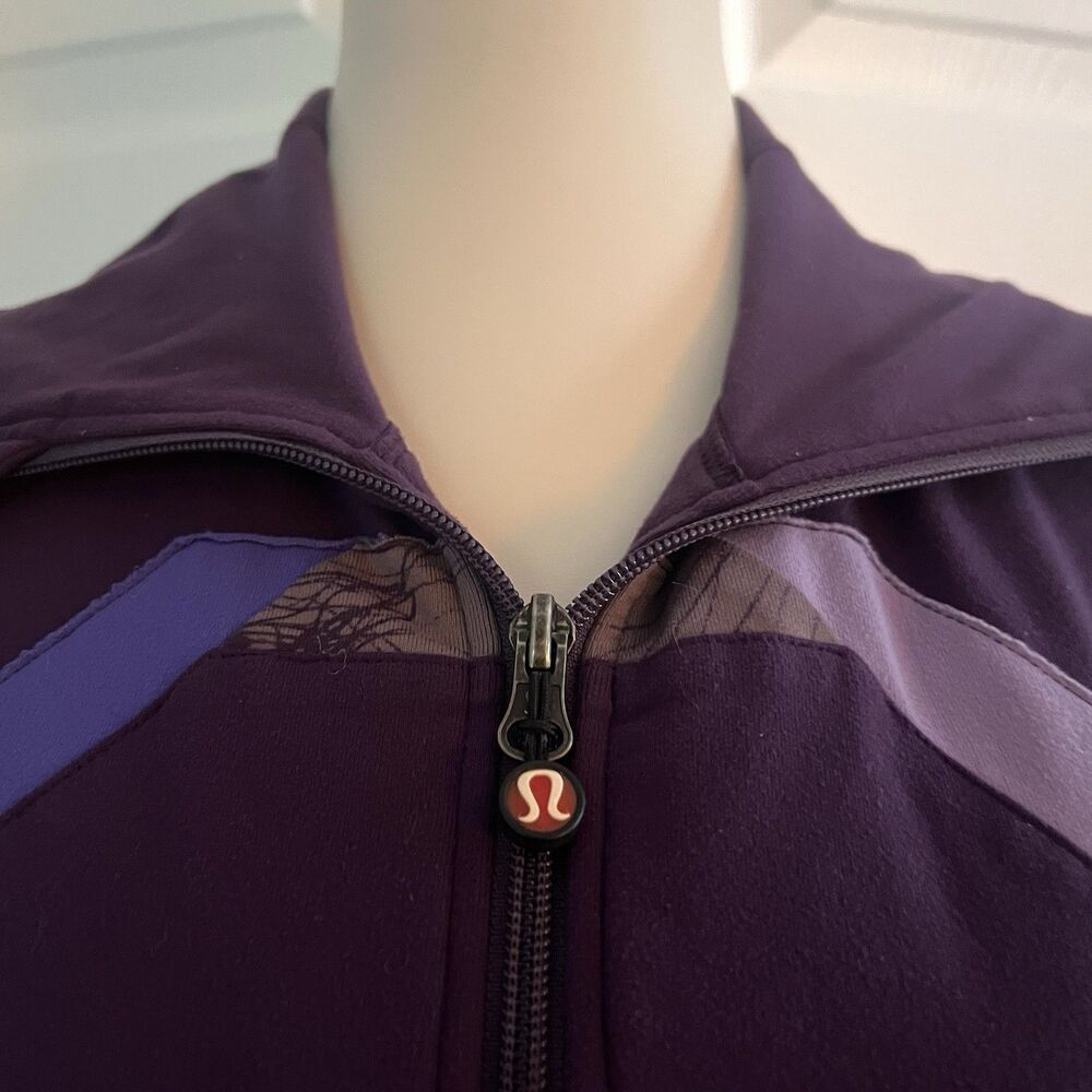Lululemon Origami Stride Jacket Dark Purple Athletic Full-Zip Womens sz 6 - Picture 2 of 4